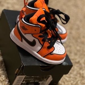 Toddler Nike high top dunks